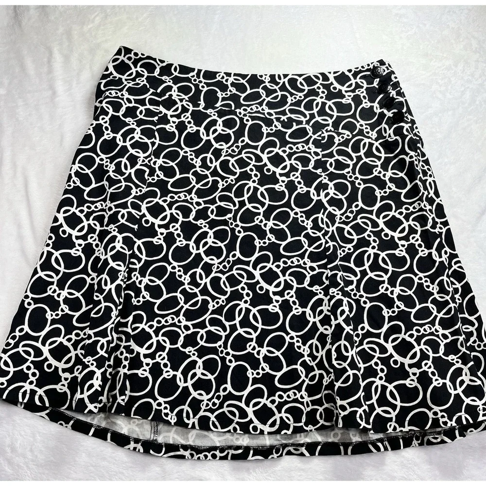 Lane Bryant Women's Size 20 Black White Abstract Button Accent Mini Skirt Office